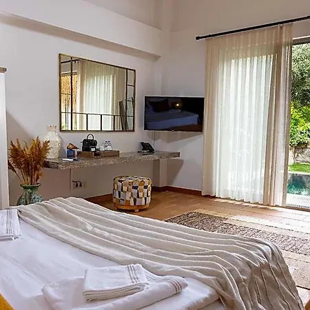 ホテル Odette Bodrum 4*