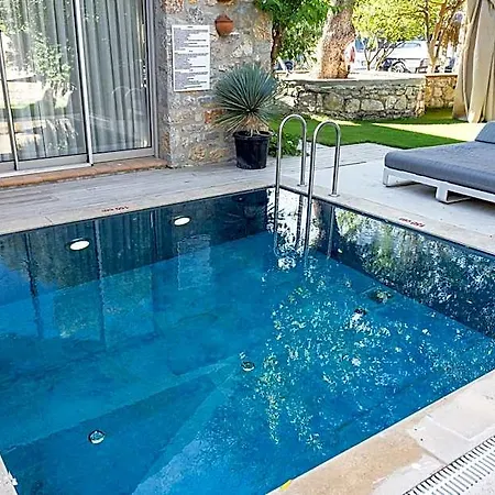 ホテル Odette Bodrum 4*
